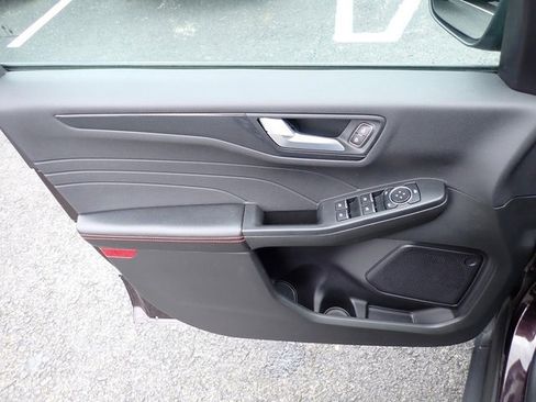 Certified 2023 Ford Escape ST-Line w/ Tech Pack #1 image 20