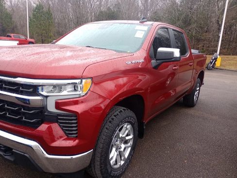 Used 2022 Chevrolet Silverado 1500 LT w/ Protection Package image 1