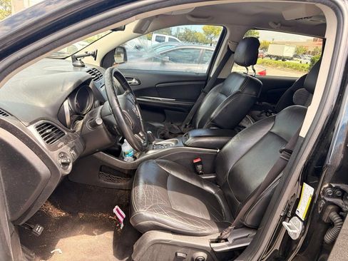 Used 2015 Dodge Journey Crossroad w/ Flexible Seating Group FWD image 12