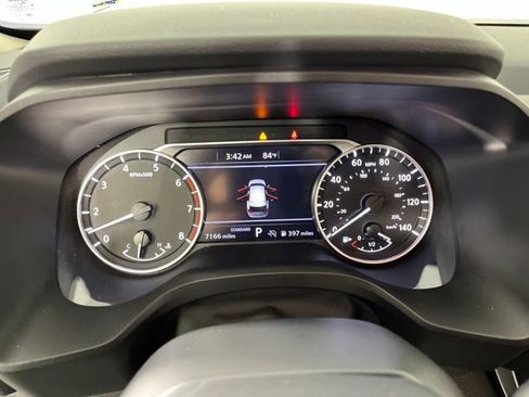 Certified 2026 Nissan Rogue SV FWD image 24