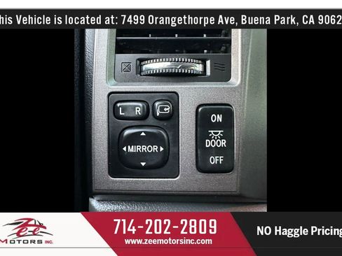 Used 2011 Toyota Sequoia Platinum image 45