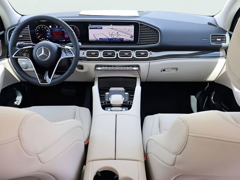 New 2026 Mercedes-Benz GLS 450 4MATIC image 16