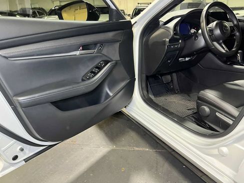 Used 2025 MAZDA MAZDA3 s Sport FWD image 20