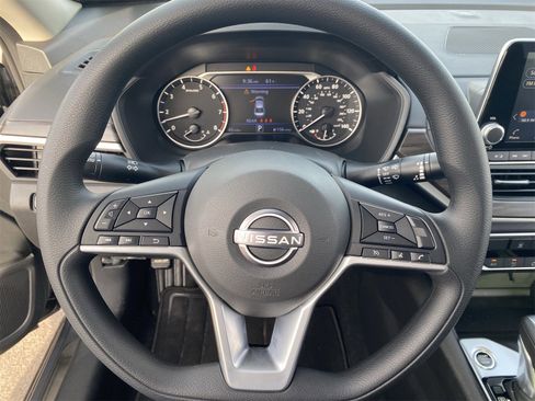 New 2025 Nissan Altima 2.5 SV image 24