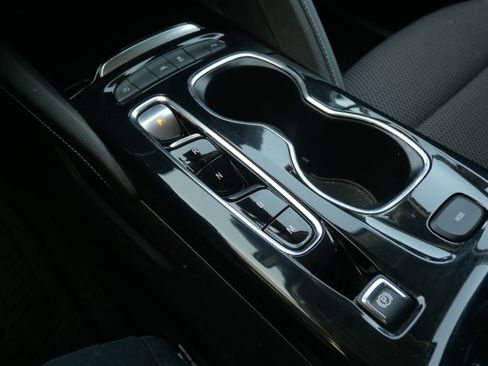 Used 2022 Buick Envision Preferred image 18