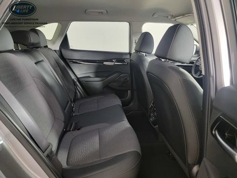 Used 2024 Kia Seltos S FWD image 16