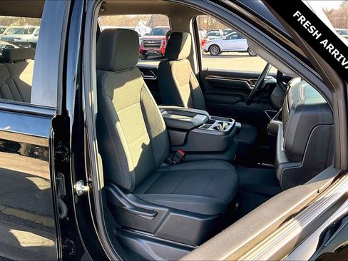 Used 2025 Chevrolet Silverado 1500 RST image 28