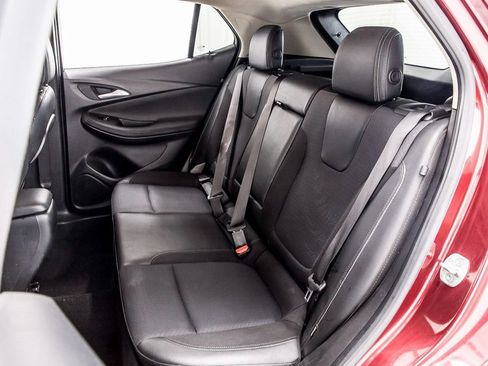Used 2022 Buick Encore GX Select w/ Sport Touring Package AWD/4WD image 30