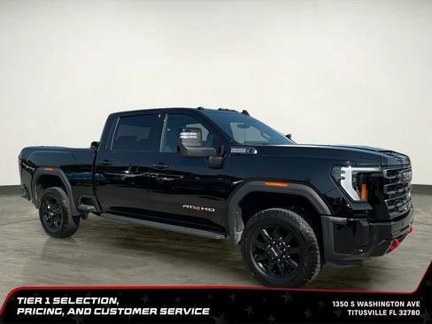 Used 2025 GMC Sierra 2500 AT4 w/ AT4 Premium Plus Package AWD/4WD image 10