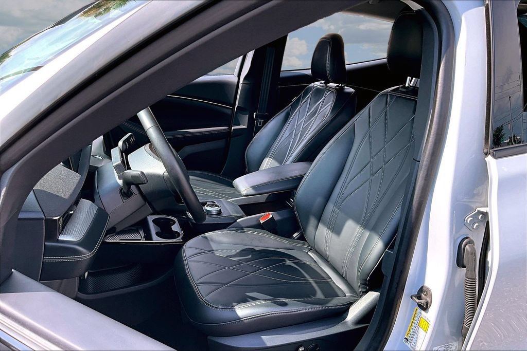 Used 2023 Ford Mustang Mach-E Select w/ Comfort Package Lite RWD image 21