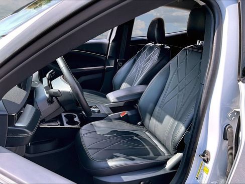 Used 2023 Ford Mustang Mach-E Select w/ Comfort Package Lite RWD image 21