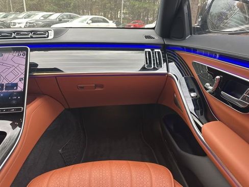 Used 2022 Mercedes-Benz S 580 4MATIC Sedan image 17