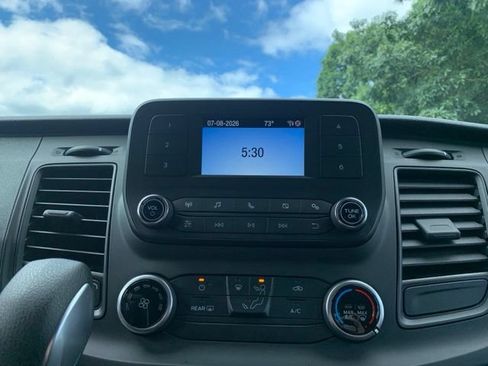 Used 2025 Ford Transit 250 Low Roof w/ Exterior Upgrade Package RWD image 15