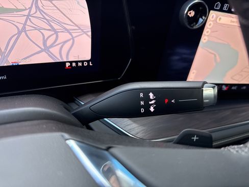 New 2025 Chevrolet Tahoe High Country image 39