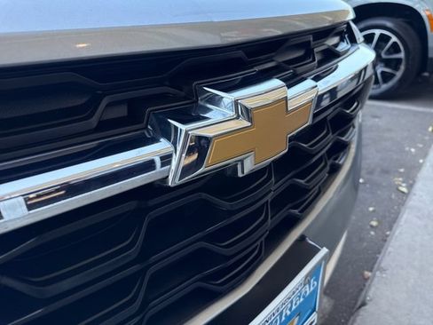 Certified 2024 Chevrolet Trax LT w/ Driver Confidence Package FWD image 36
