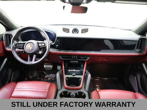 Used 2024 Porsche Cayenne Turbo GT AWD/4WD image 14