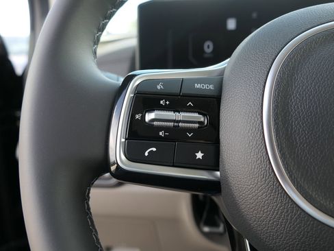 New 2026 Kia Carnival SX image 14