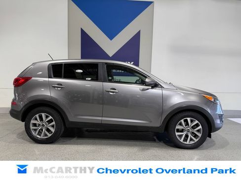 Used 2016 Kia Sportage LX FWD image 4