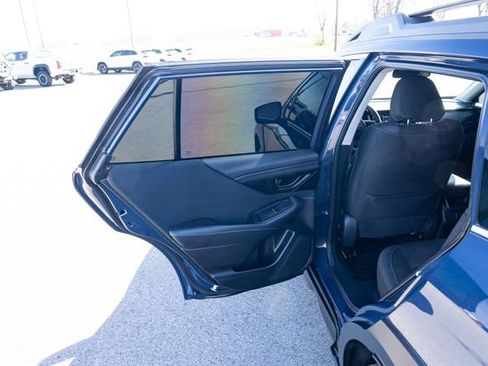 Used 2025 Subaru Outback 2.5i image 12