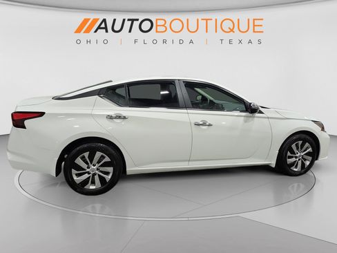 Used 2024 Nissan Altima 2.5 S FWD image 6