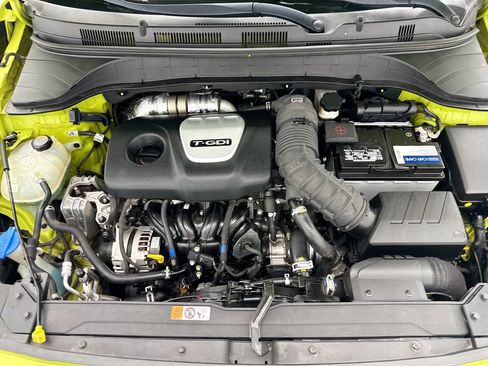 Used 2019 Hyundai Kona Limited AWD/4WD image 27