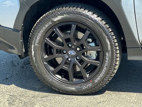 Used 2024 Subaru Crosstrek 2.5i Wilderness AWD/4WD image 25