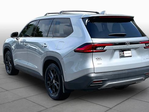 Certified 2024 Toyota Grand Highlander AWD image 12