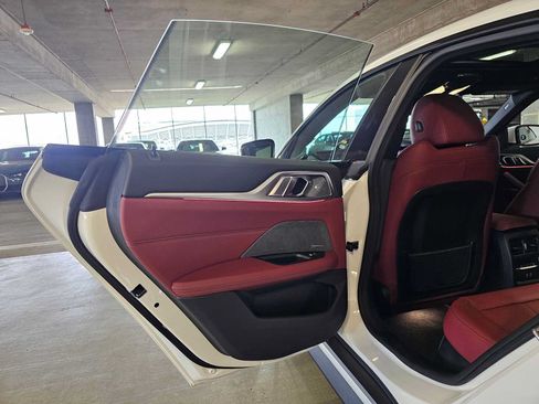 Used 2023 BMW i4 eDrive35 w/ Premium Package RWD image 27