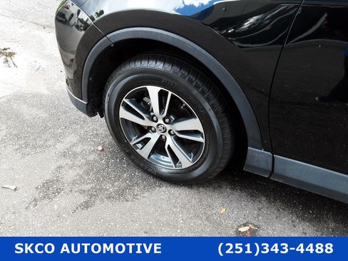 Used 2018 Toyota RAV4 Adventure image 9