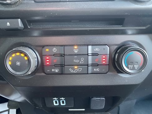 Used 2018 Ford F150 XLT w/ Equipment Group 302A Luxury image 20