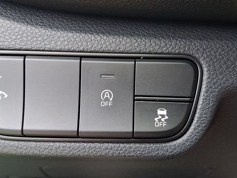 Certified 2026 Kia Seltos S FWD image 25