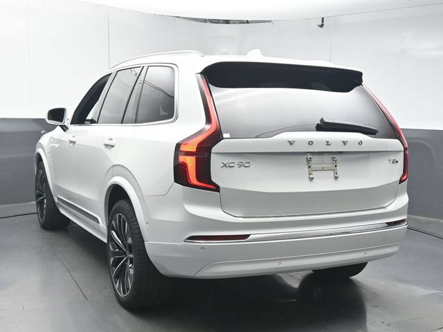 Used 2026 Volvo XC90 T8 Plus w/ Protection Package Premier AWD/4WD image 6