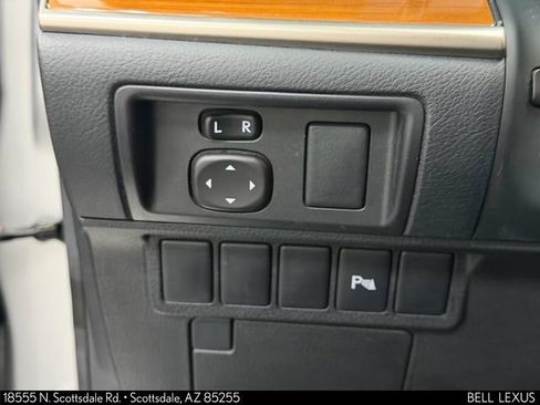 Used 2014 Lexus ES 300h w/ Premium Package w/Bamboo Trim image 20