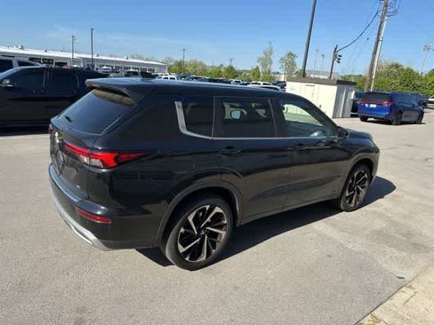 Used 2022 Mitsubishi Outlander SE image 20