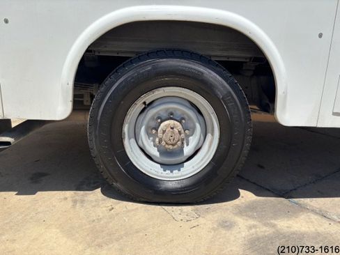 Used 2008 Ford E-350 and Econoline 350 Super Duty image 29