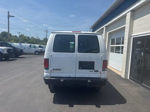 Used 2009 Ford E-250 and Econoline 250 image 5