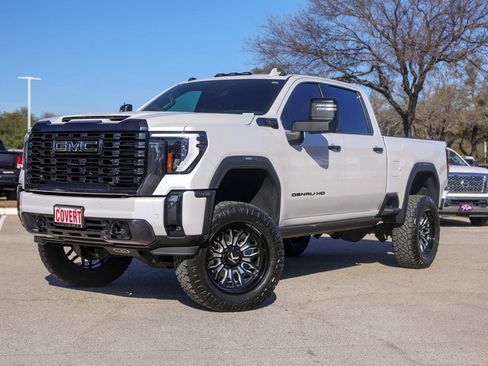 Used 2024 GMC Sierra 2500 Denali Ultimate w/ Max Trailering Package image 2