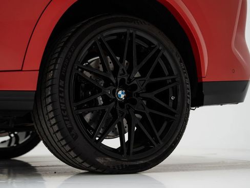 Used 2025 BMW X6 M Competition w/ Executive Package image 70