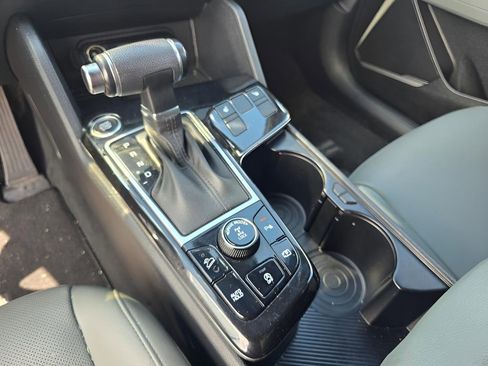Used 2023 Kia Sportage X-Line w/ X-Line Premium Package AWD/4WD image 19