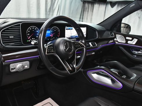 Used 2025 Mercedes-Benz GLS 450 GLS 450 image 21