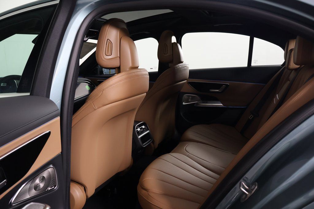 New 2027 Mercedes-Benz E 350 Sedan image 6