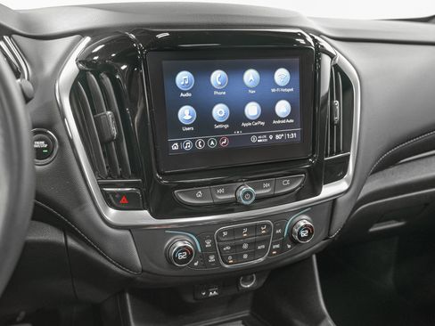 Used 2022 Chevrolet Traverse LT w/ LT Premium Package AWD/4WD image 22