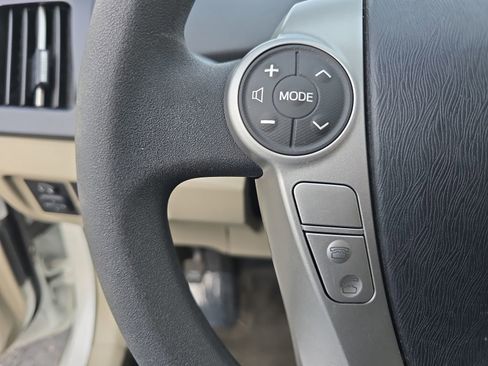 Used 2013 Toyota Prius Two image 20