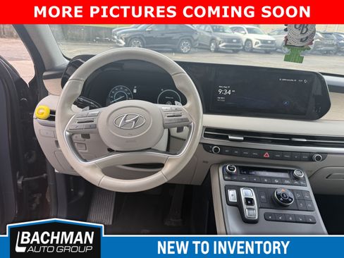 Certified 2024 Hyundai Palisade Limited AWD/4WD image 7