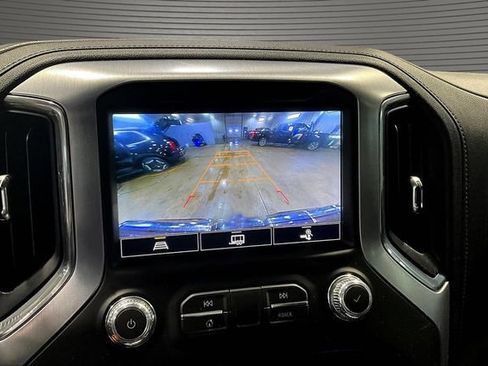 Used 2021 GMC Sierra 1500 SLT w/ SLT Premium Package AWD/4WD image 14