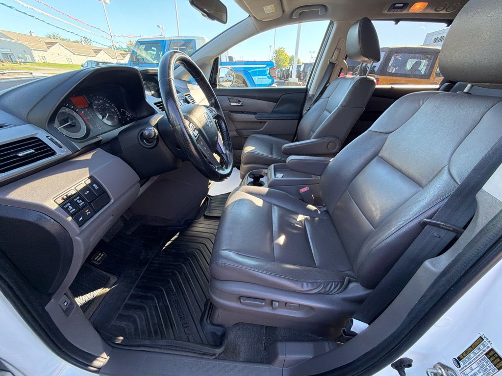 Used 2016 Honda Odyssey Touring image 15