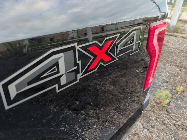 Used 2017 Ford F150 XL w/ Equipment Group 101A Mid AWD/4WD image 6