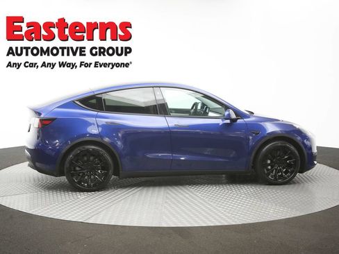 Used 2021 Tesla Model Y Long Range AWD/4WD image 39
