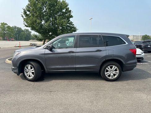 Used 2016 Honda Pilot LX image 6