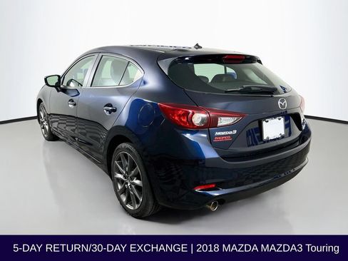 Used 2018 MAZDA MAZDA3 Touring FWD image 6